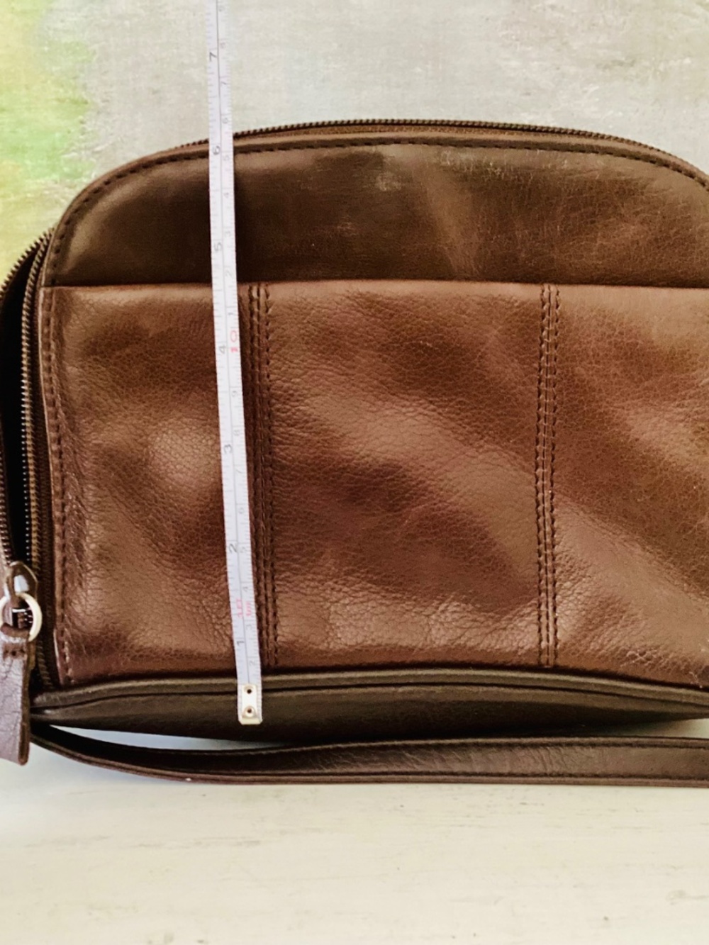 Vtg Rolfs Genuine Leather Small Brown Crossbody Purse Y2K Minimalist Travel Zip - Picture 11 of 13